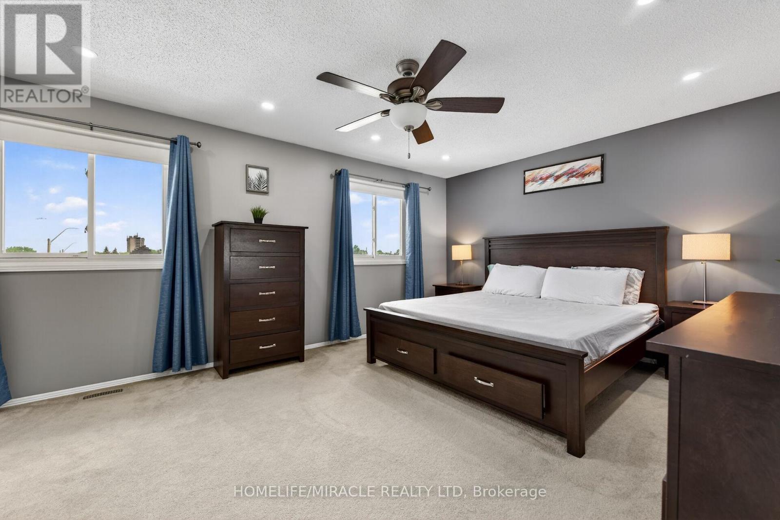 34 Capri Crescent, Hamilton, ON