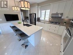 KITCHEN -