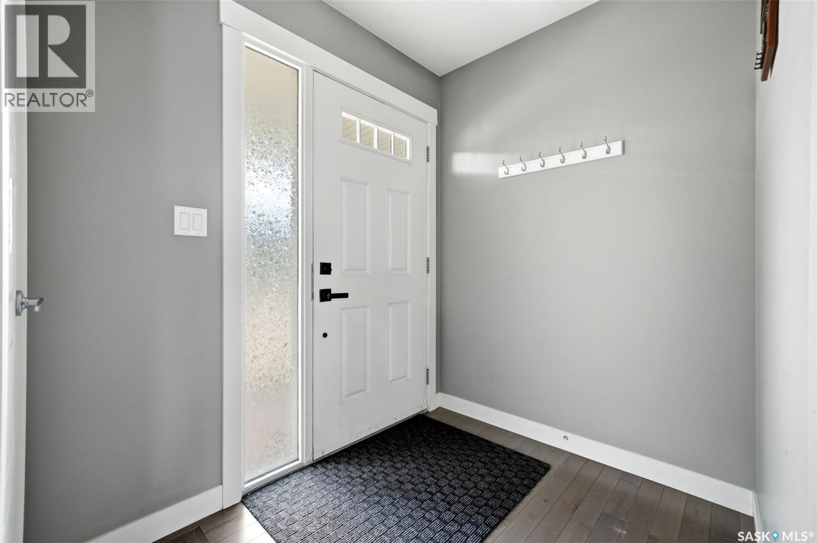 2905 Rochdale Boulevard, Regina, SK
