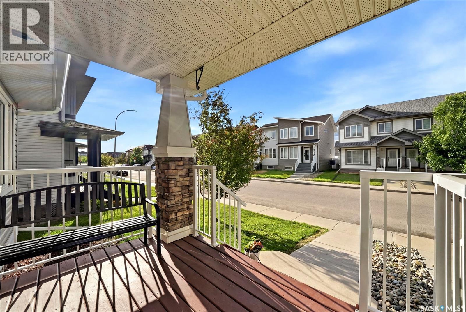 2905 Rochdale Boulevard, Regina, SK