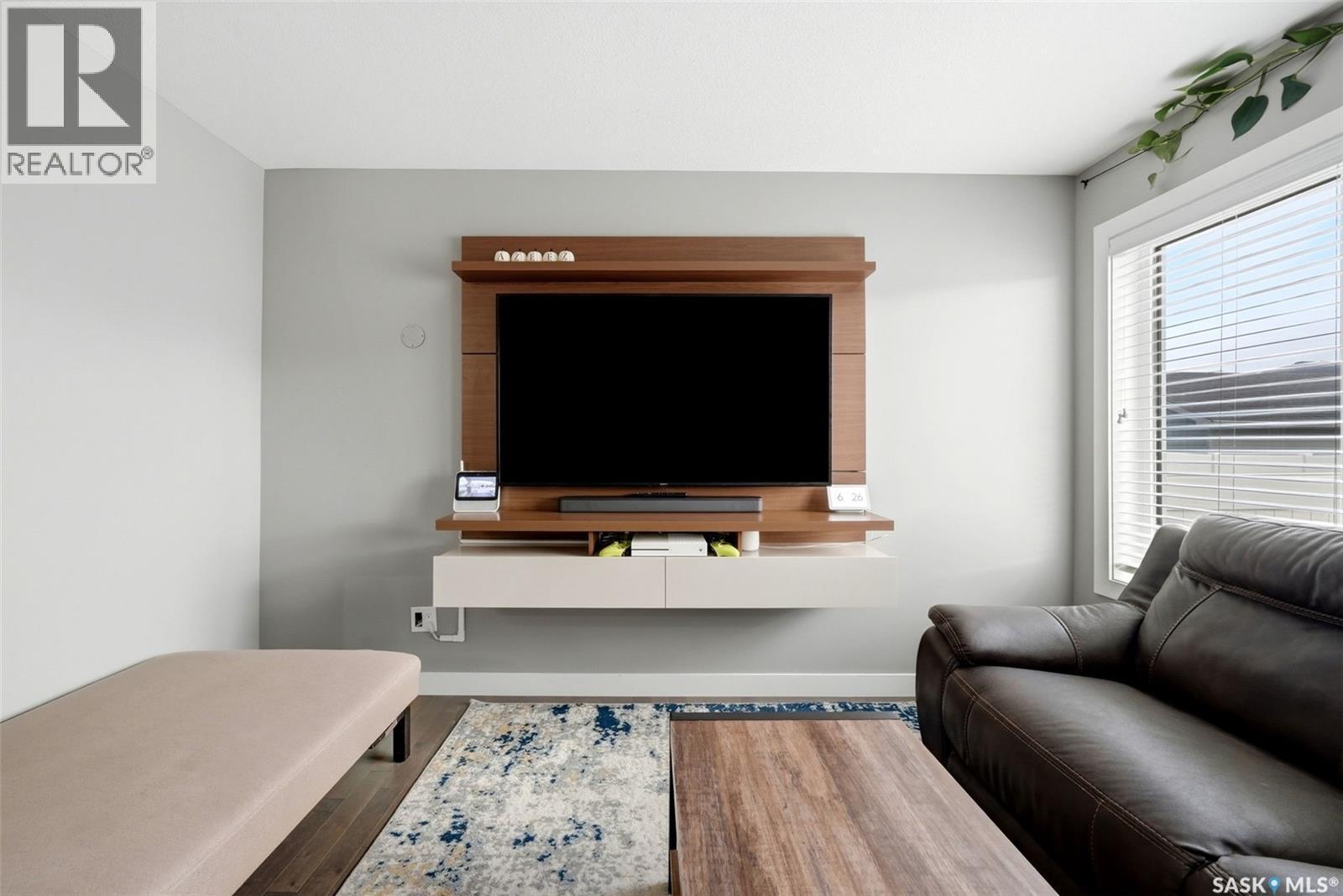 2905 Rochdale Boulevard, Regina, SK