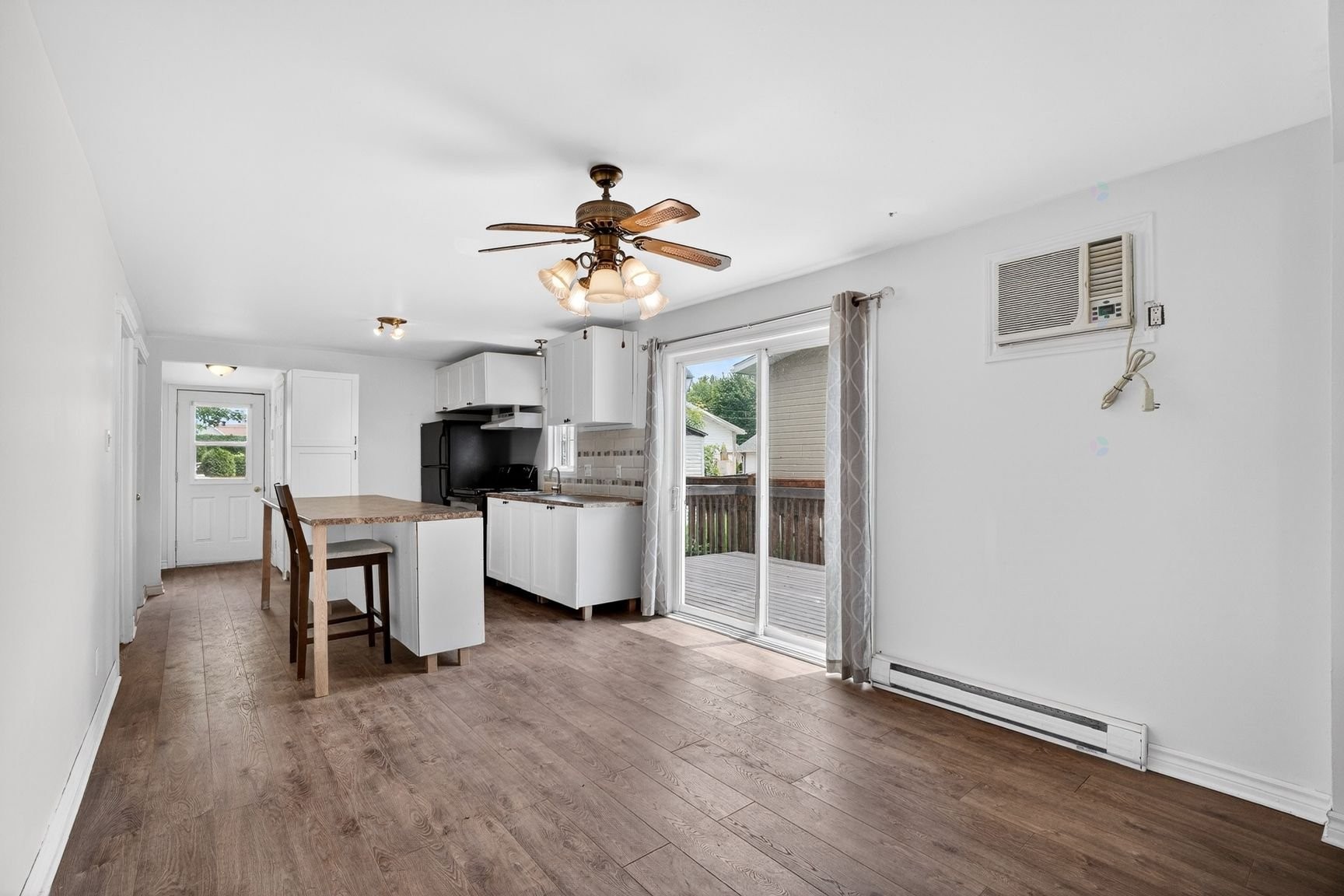 Dining Room - 178 33E Avenue, Pointe-Calumet, QC - Indoor