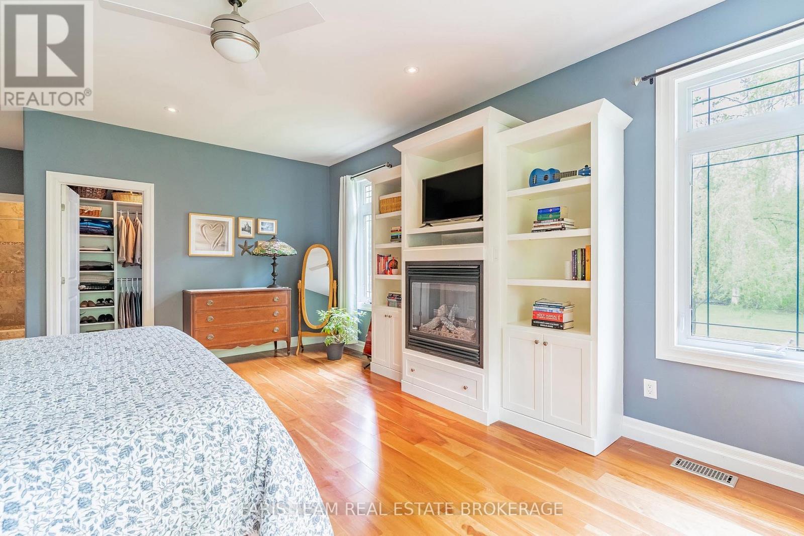 470 Baseline Road S, Tiny, ON