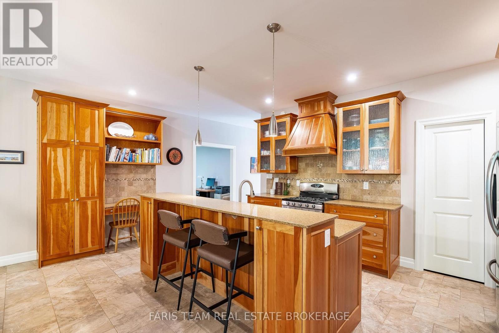 470 Baseline Road S, Tiny, ON