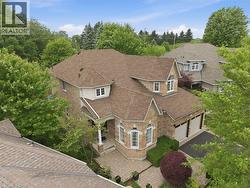 58 ANDERSON Court Ancaster, ON L9G 4Z7