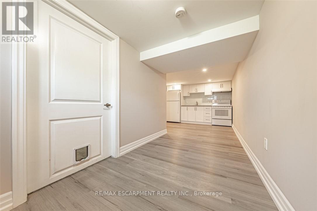 930 West 5Th Street, Hamilton, ON
