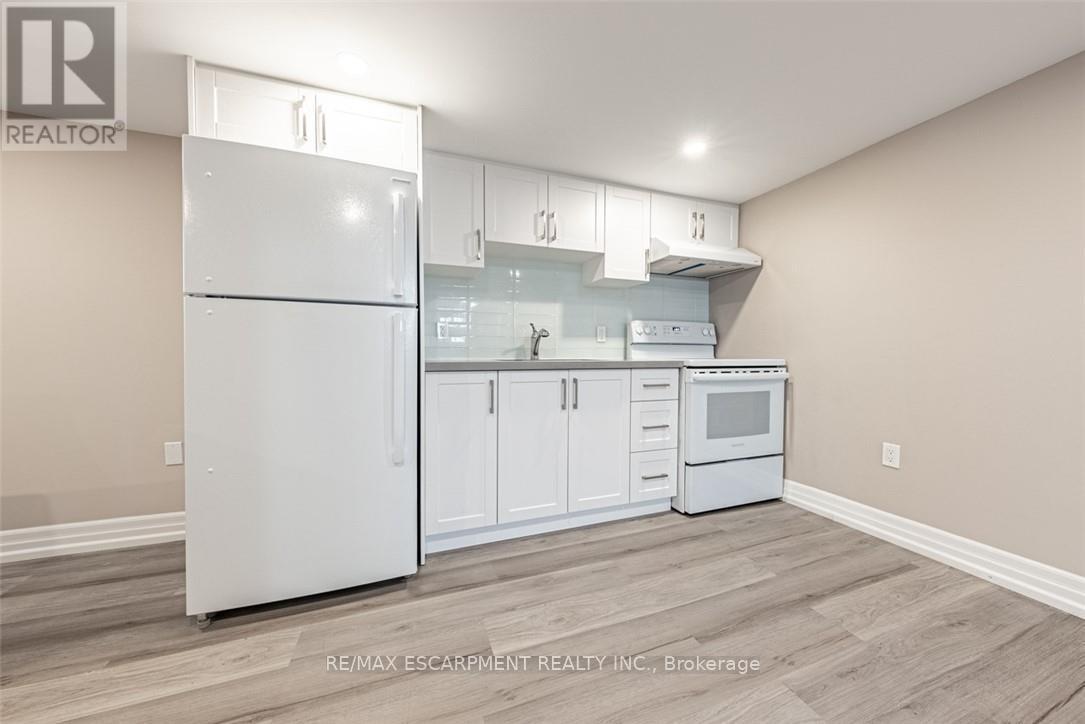 930 West 5Th Street, Hamilton, ON