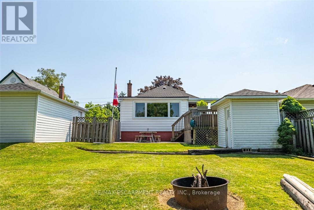 930 West 5Th Street, Hamilton, ON