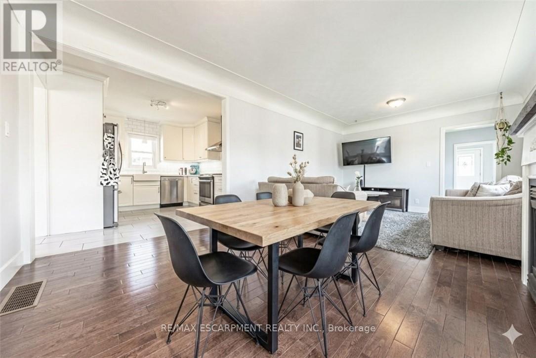 930 West 5Th Street, Hamilton, ON