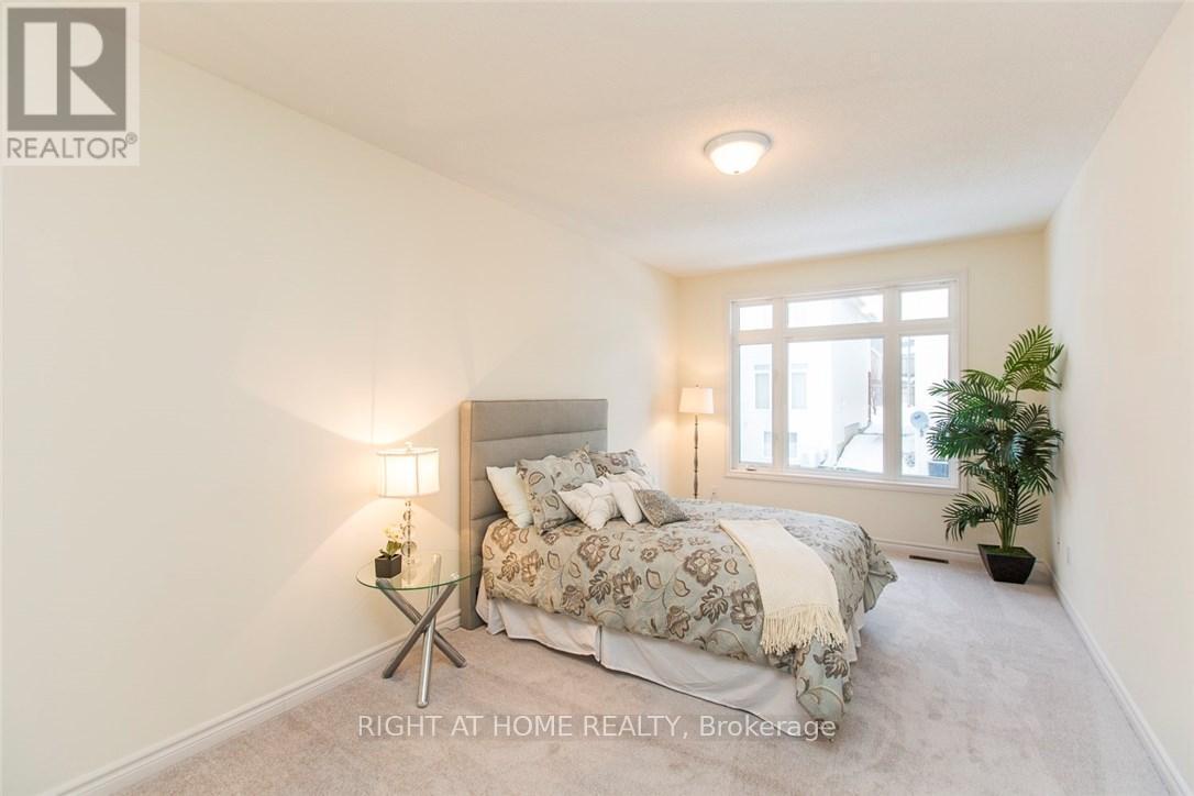 113 Passageway Way, Ottawa, ON