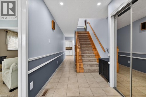 34 Capri Crescent, Hamilton, ON 