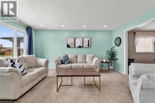 34 Capri Crescent, Hamilton, ON 