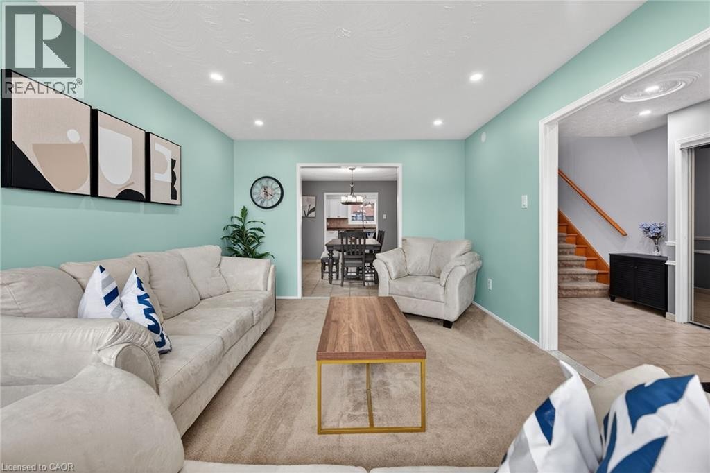 34 Capri Crescent, Hamilton, ON