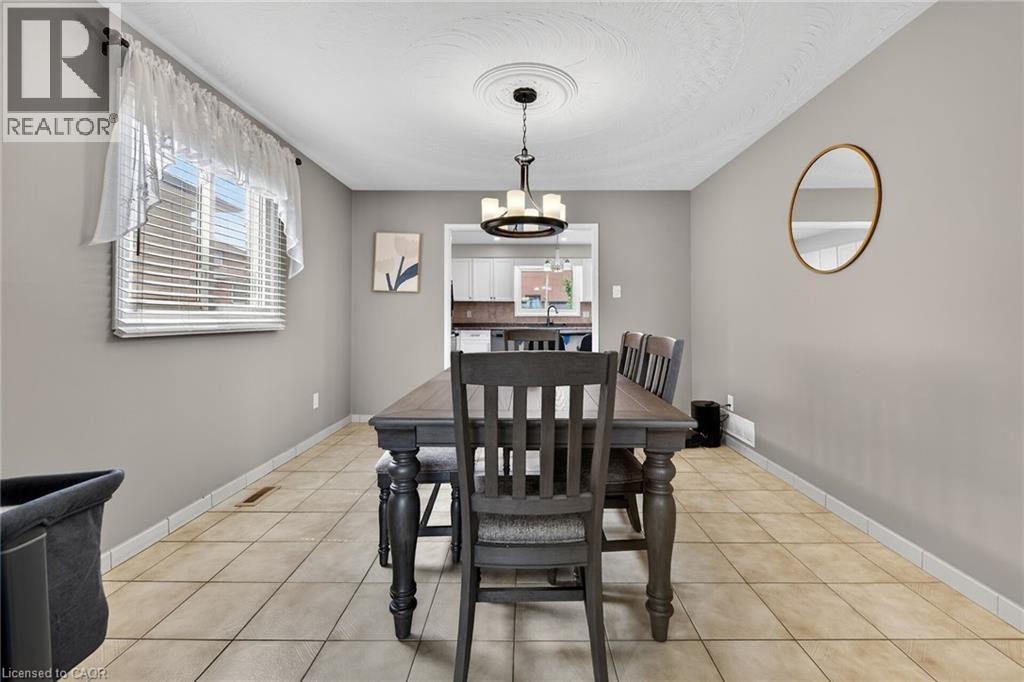 34 Capri Crescent, Hamilton, ON