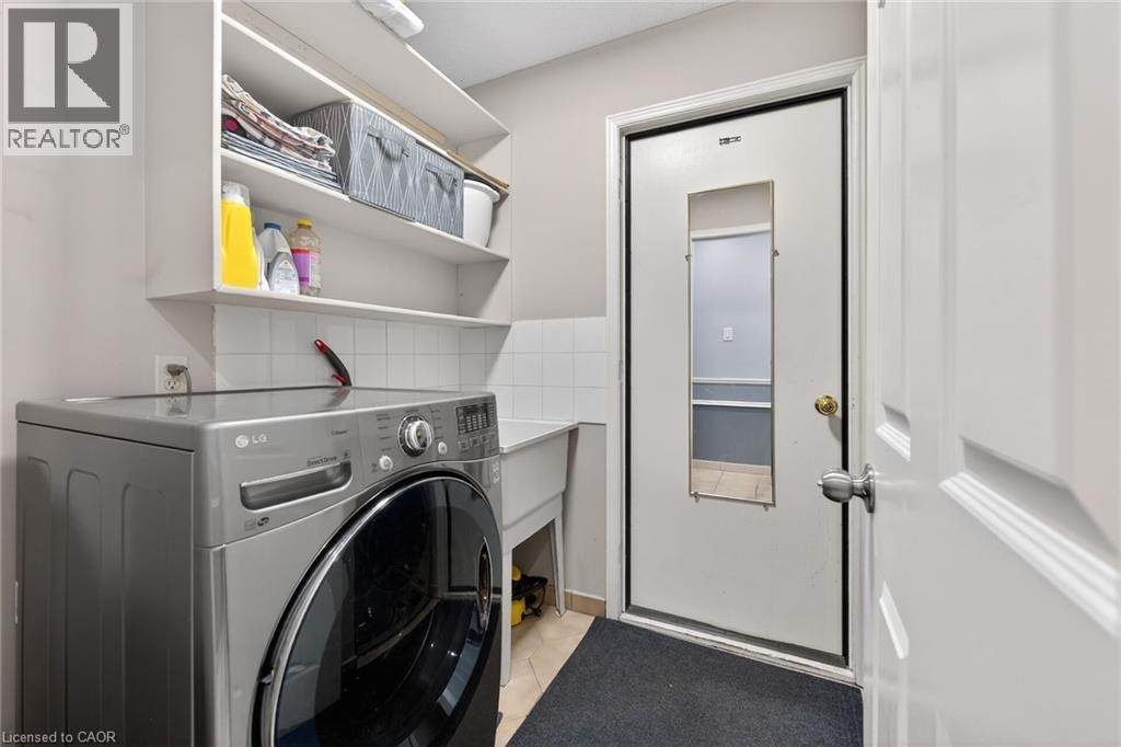 34 Capri Crescent, Hamilton, ON