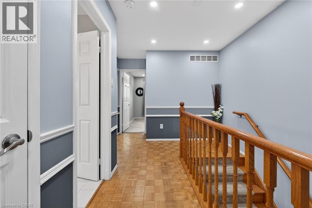 34 Capri Crescent, Hamilton, ON
