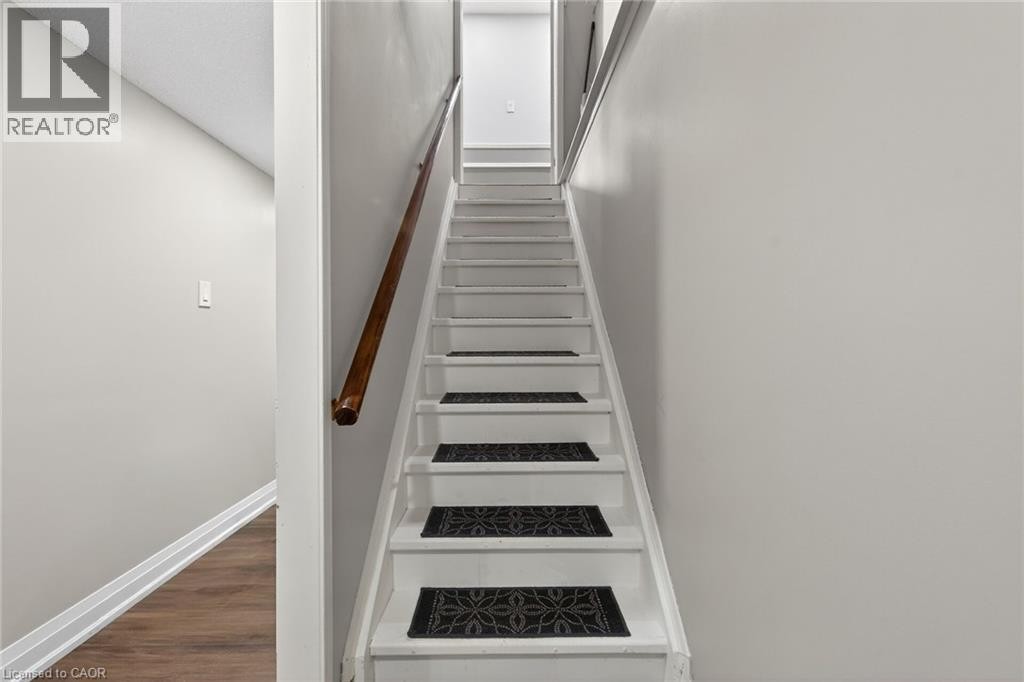 34 Capri Crescent, Hamilton, ON