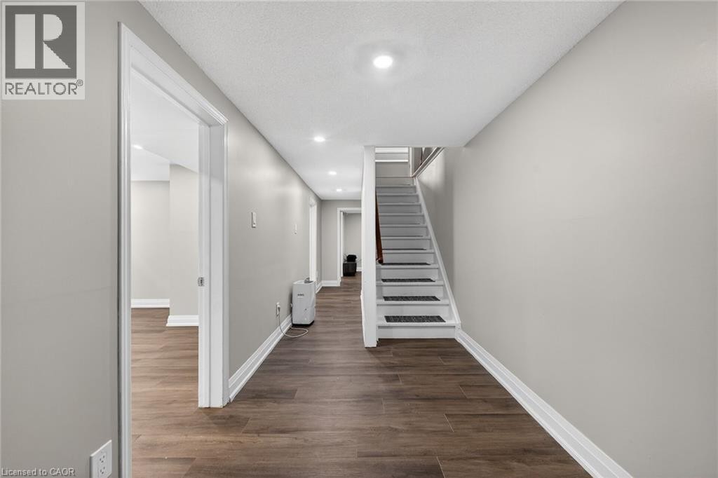 34 Capri Crescent, Hamilton, ON