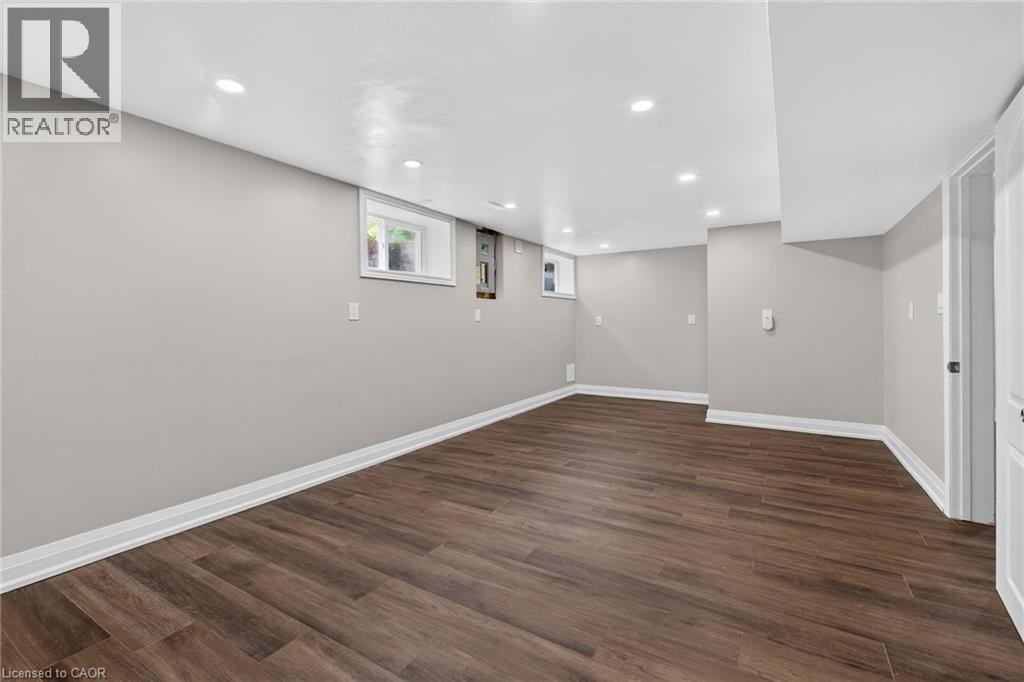 34 Capri Crescent, Hamilton, ON