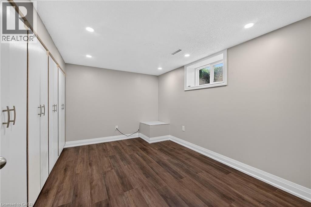 34 Capri Crescent, Hamilton, ON