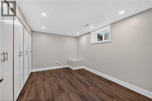 34 Capri Crescent, Hamilton, ON 