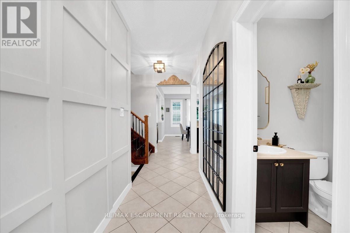 1228 Fox Crescent, Milton, ON