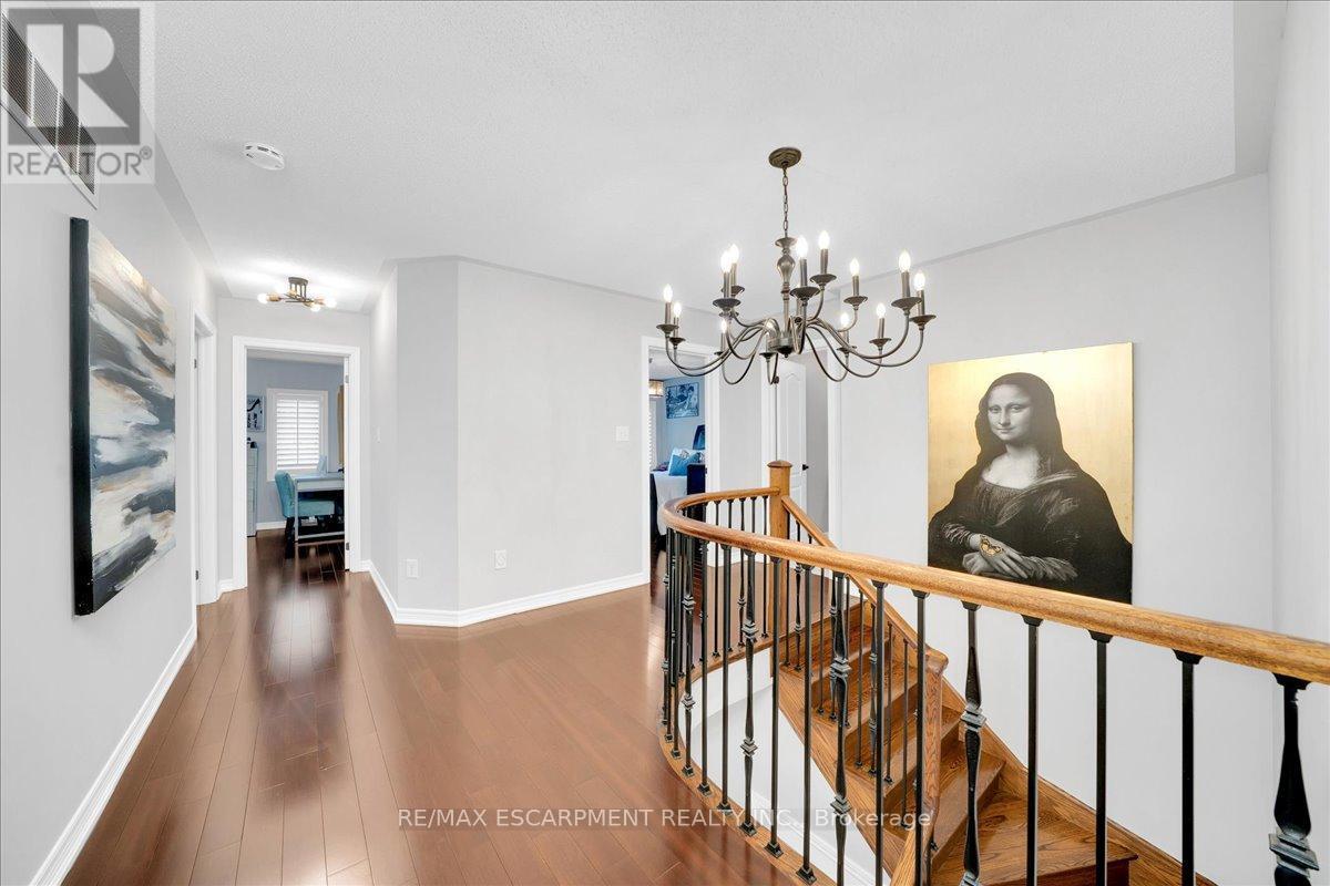 1228 Fox Crescent, Milton, ON