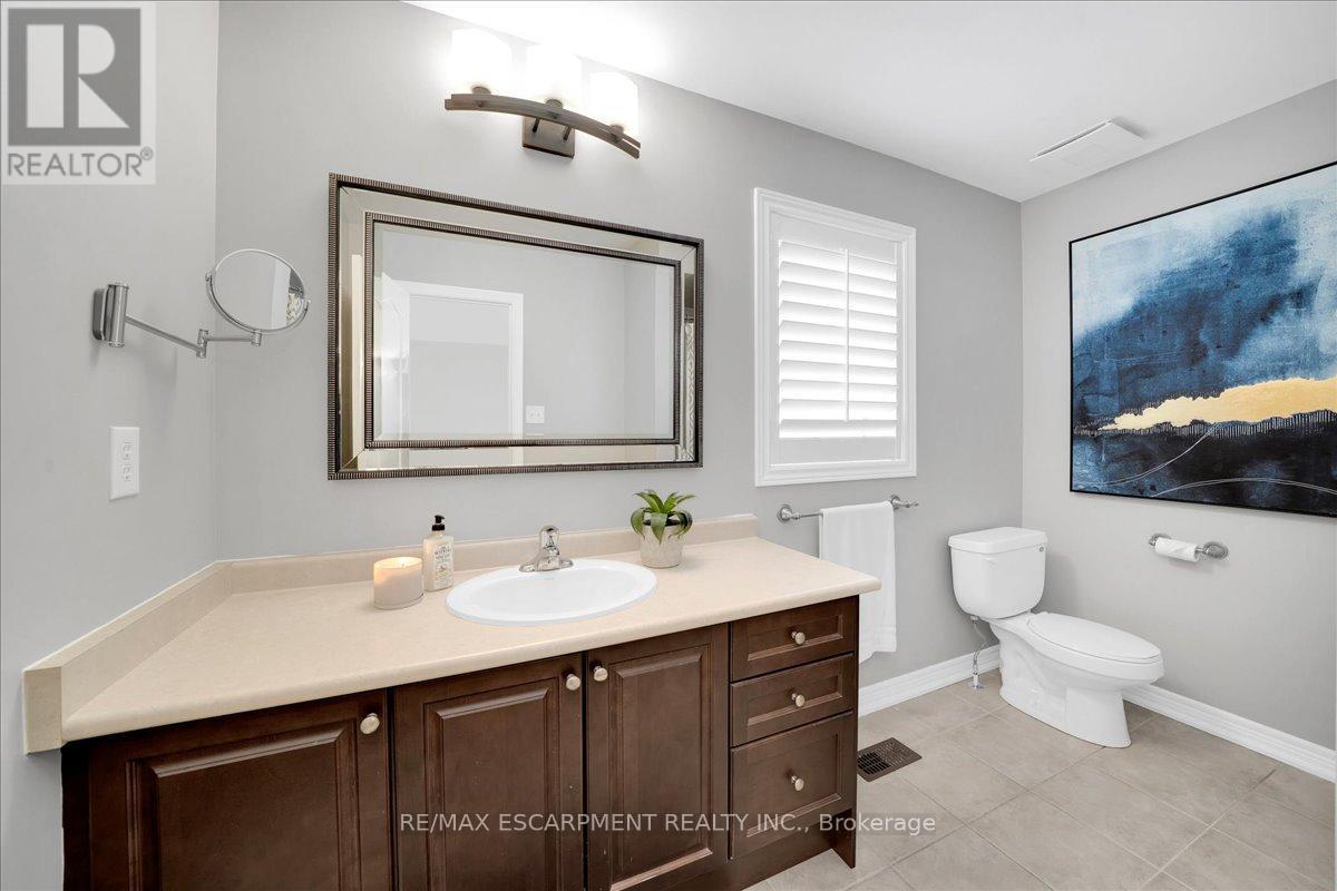 1228 Fox Crescent, Milton, ON