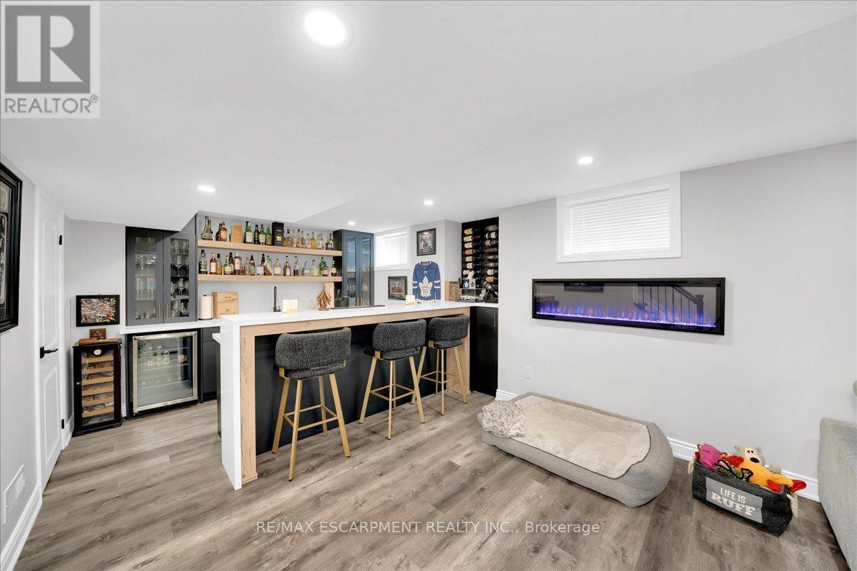 1228 Fox Crescent, Milton, ON