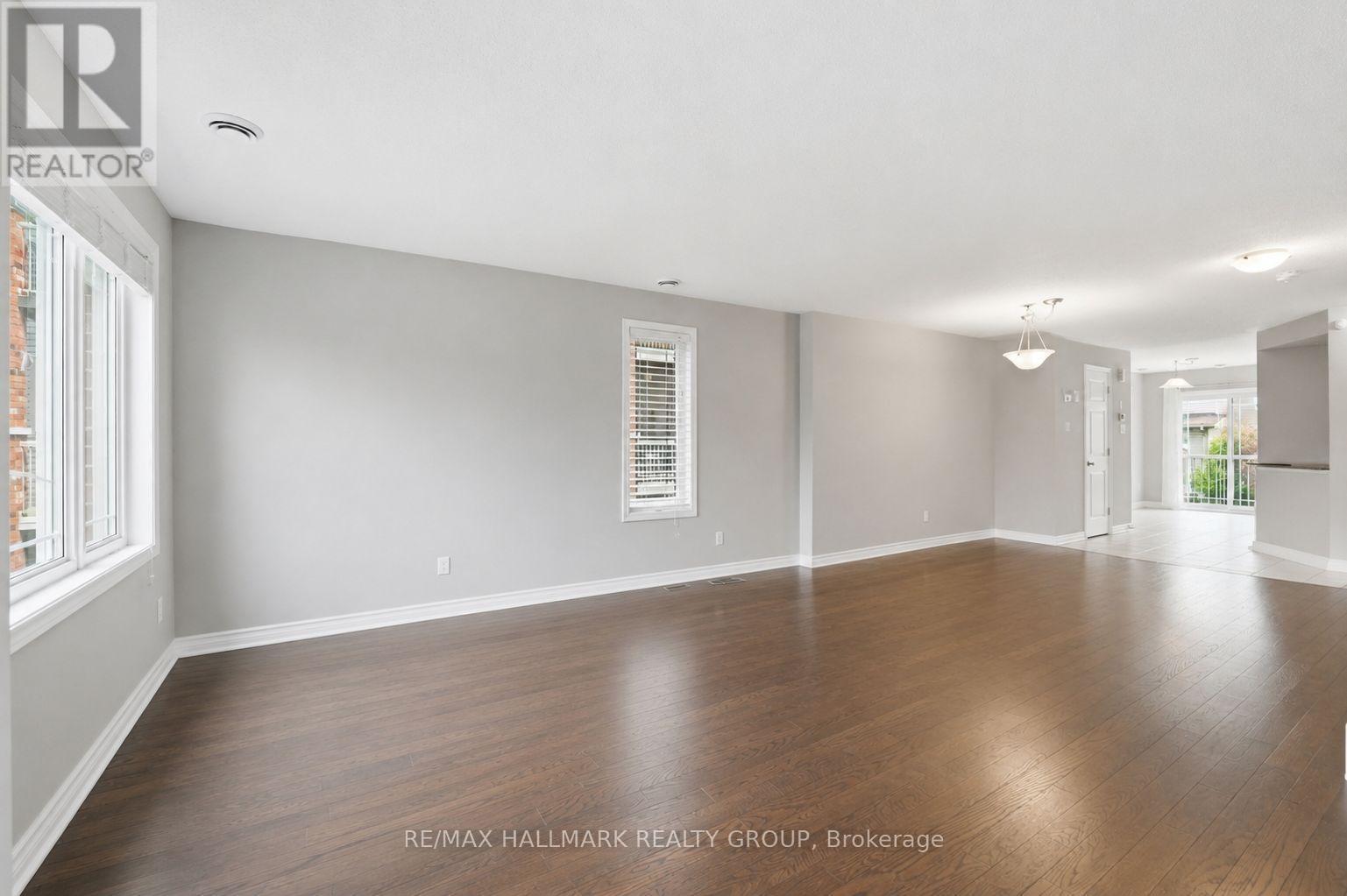 670 Danaca Private, Ottawa, ON