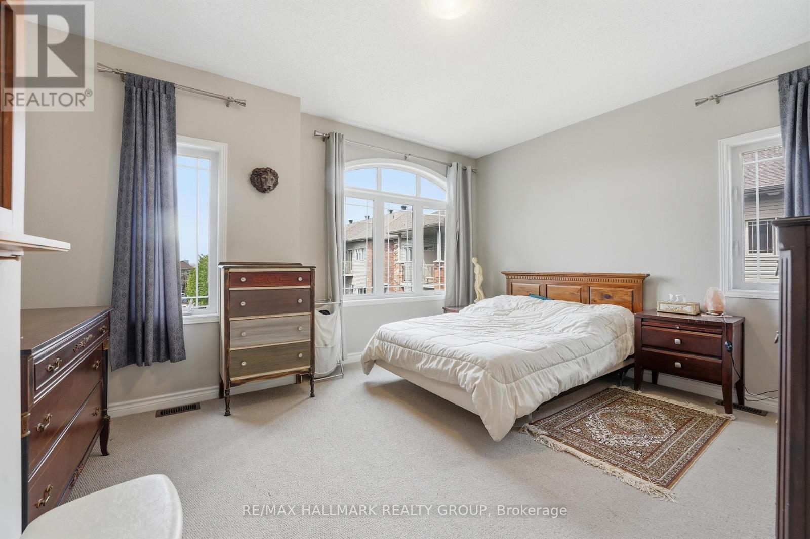 670 Danaca Private, Ottawa, ON