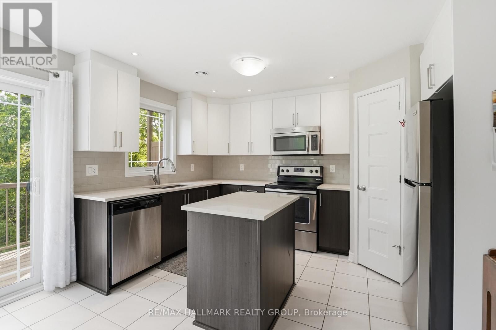 670 Danaca Private, Ottawa, ON
