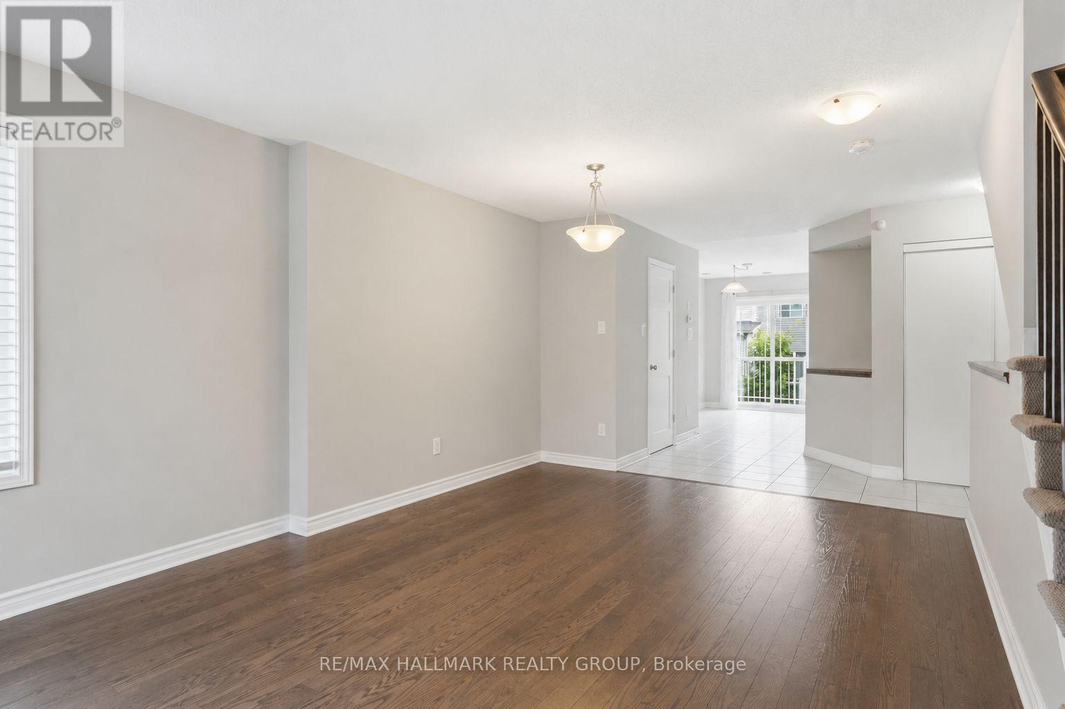 670 Danaca Private, Ottawa, ON