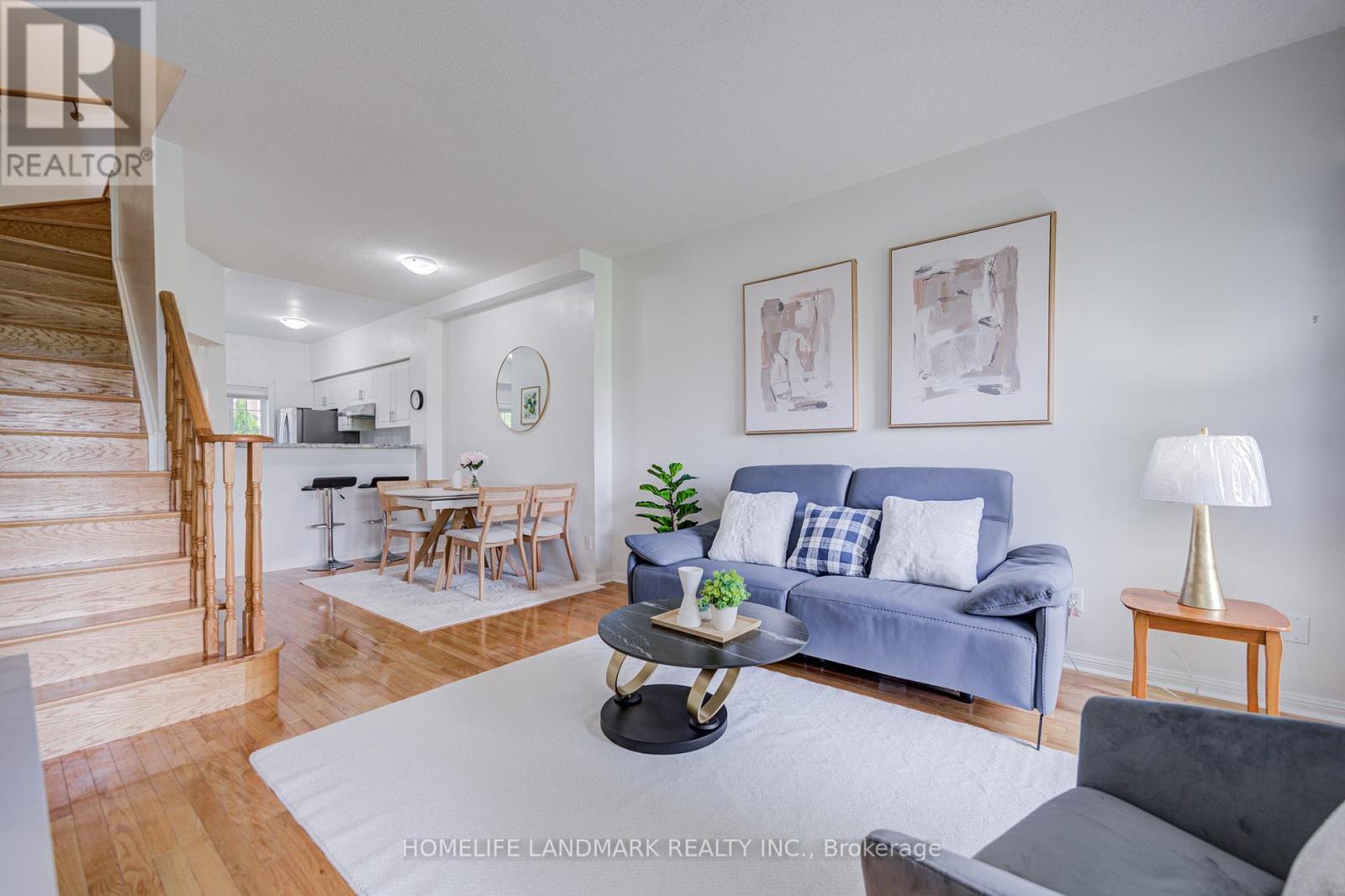 6 - 10 St Moritz Way, Markham, ON - Indoor Photo Showing Living Room