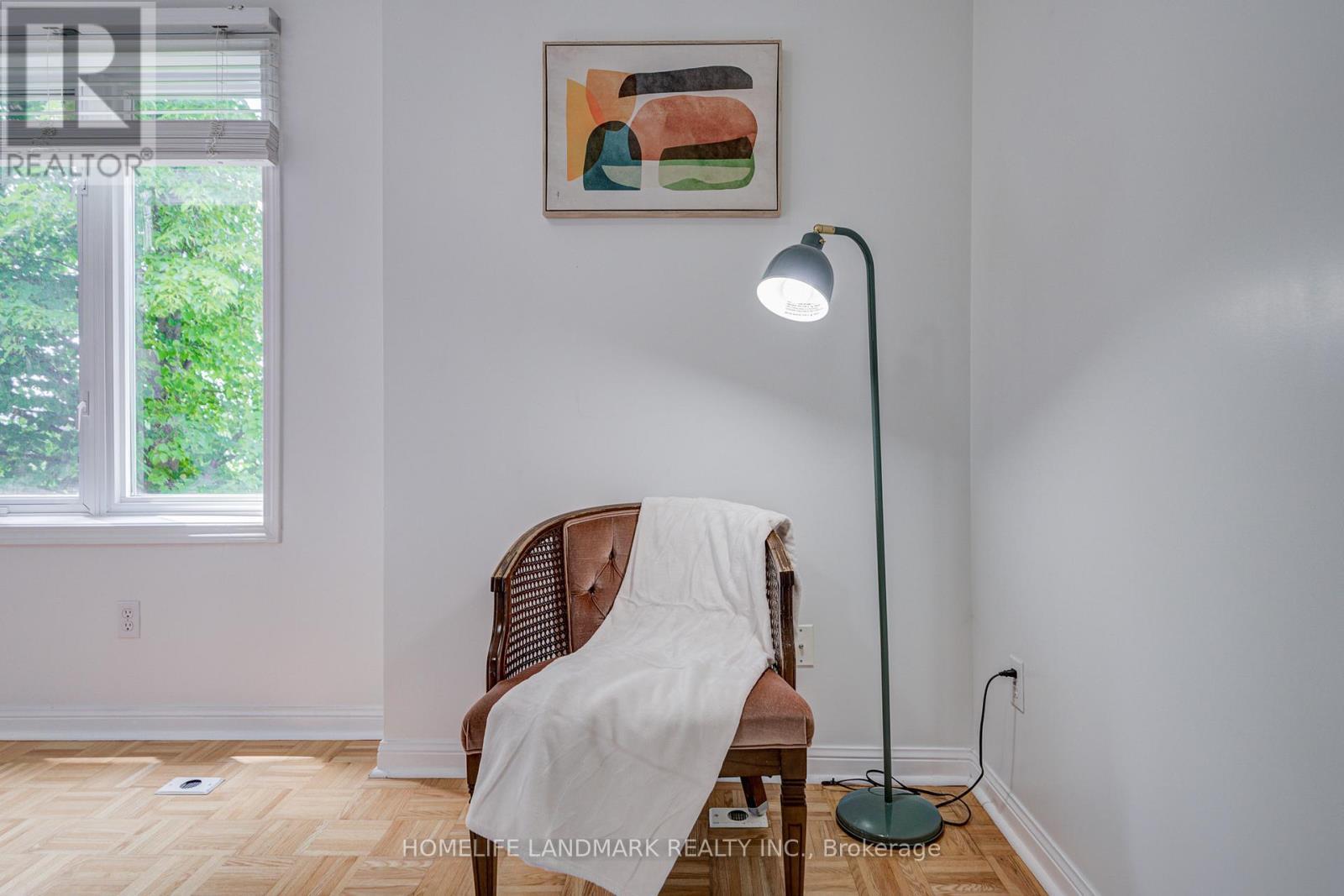 6 - 10 St Moritz Way, Markham, ON - Indoor Photo Showing Other Room