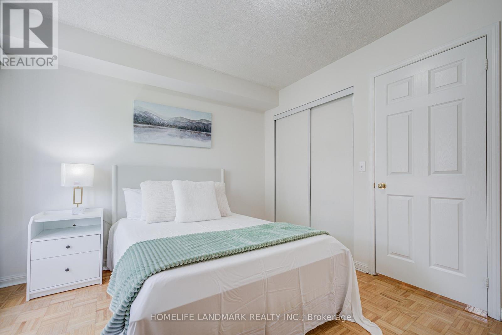 6 - 10 St Moritz Way, Markham, ON - Indoor Photo Showing Bedroom