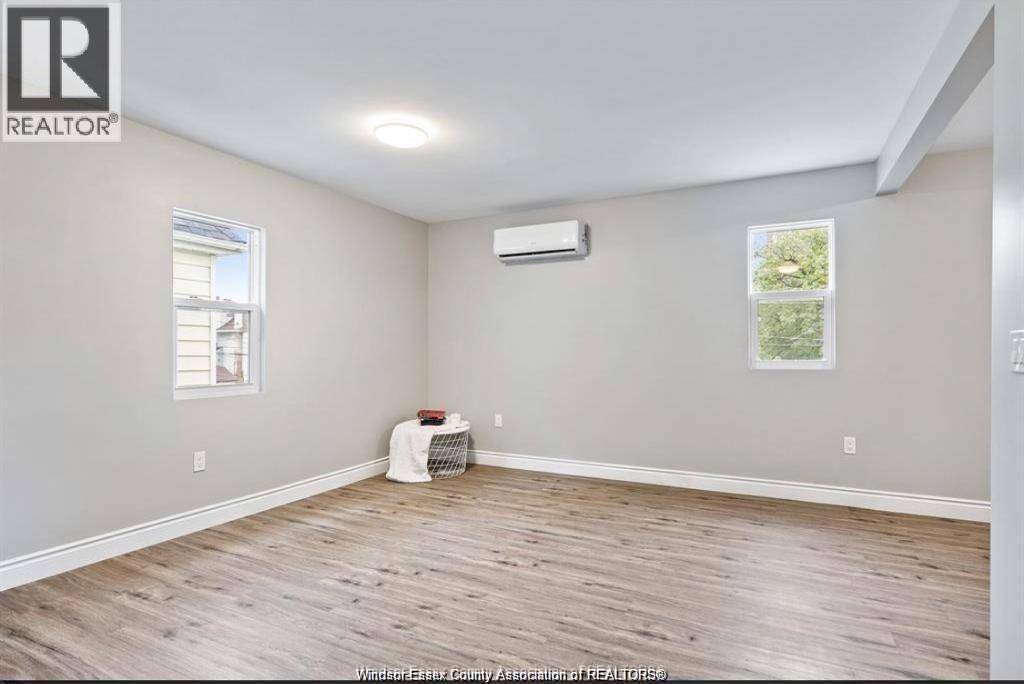 746 Dougall Avenue Unit# Upper, Windsor, ON
