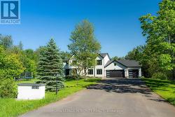 1218 RIDEAU BEND CRESCENT Ottawa, ON K4M 1B5