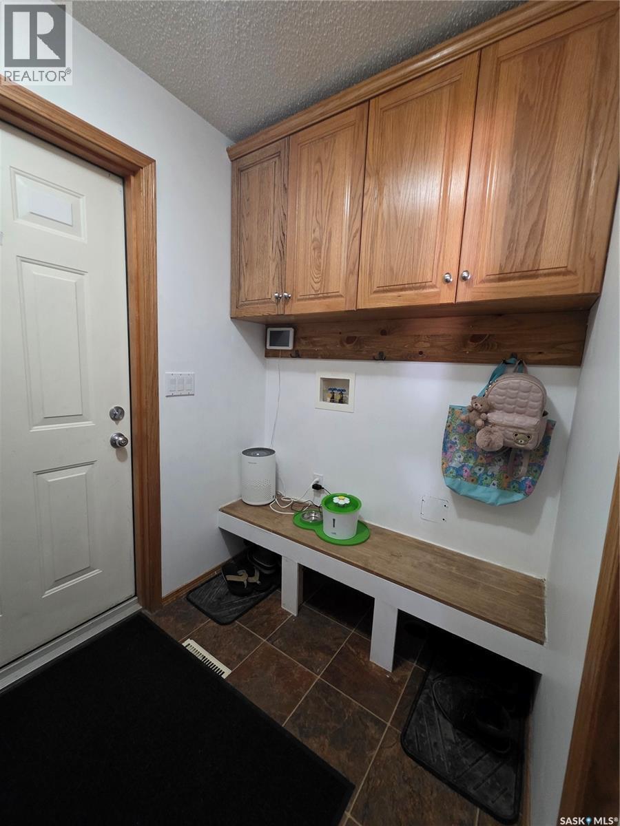 705 Sun Valley Drive, Estevan, SK