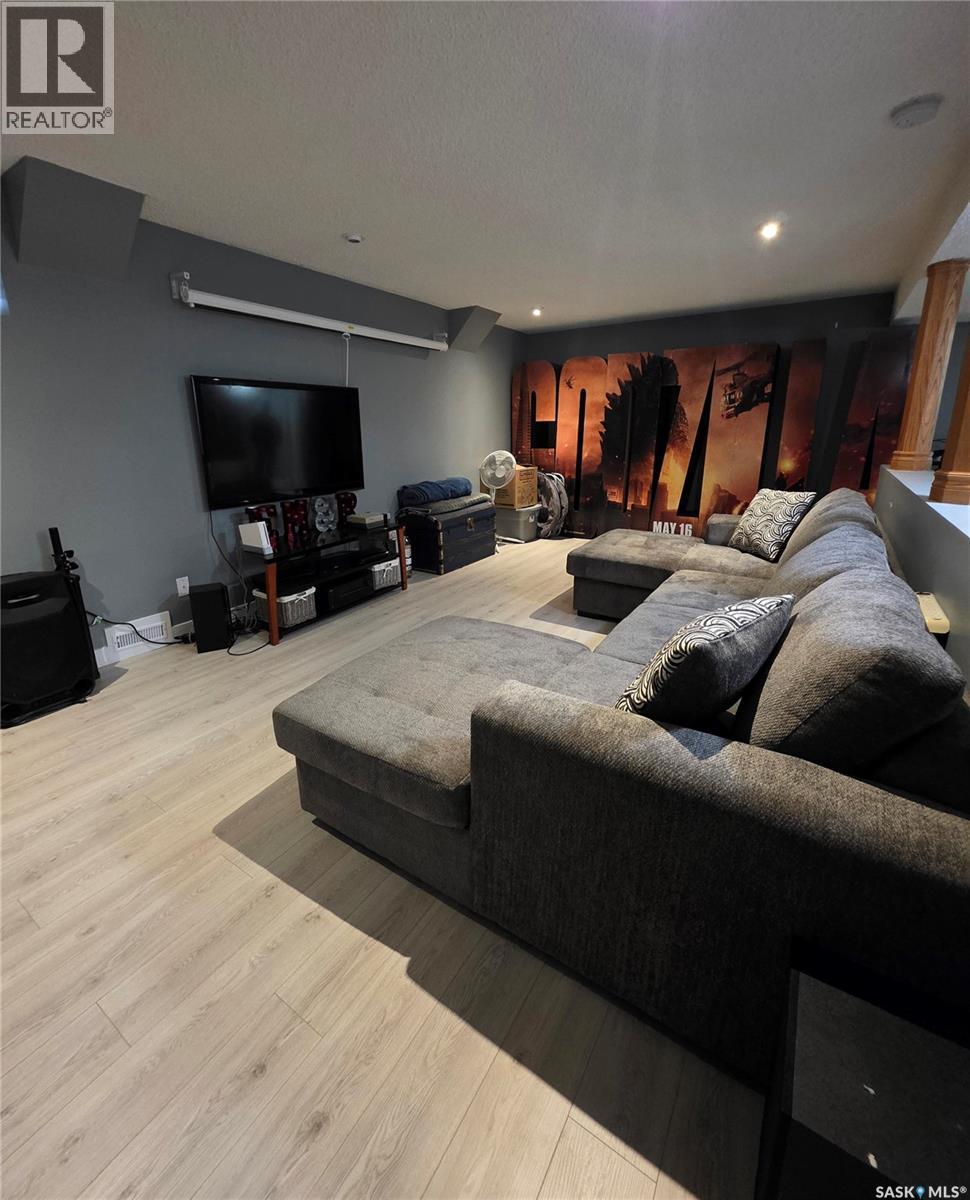 705 Sun Valley Drive, Estevan, SK