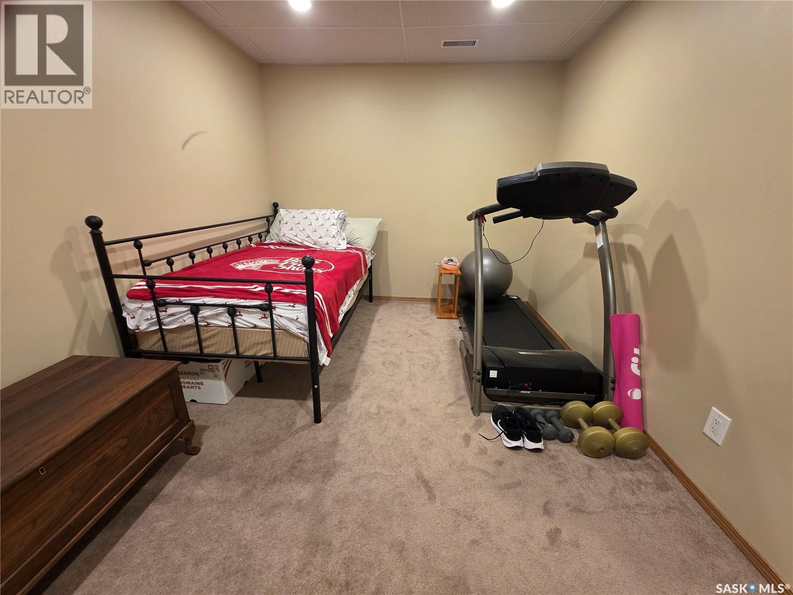 705 Sun Valley Drive, Estevan, SK