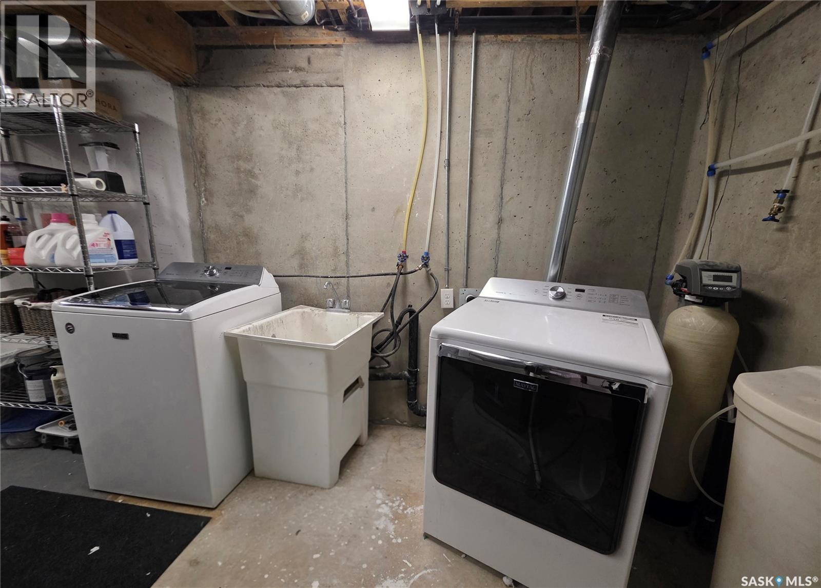 705 Sun Valley Drive, Estevan, SK