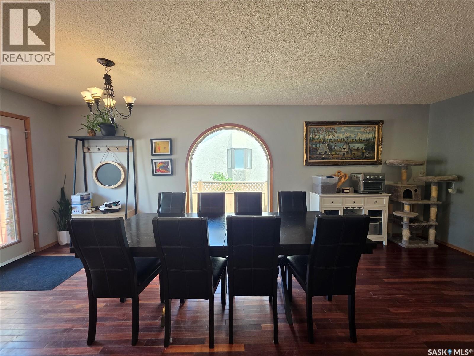 705 Sun Valley Drive, Estevan, SK