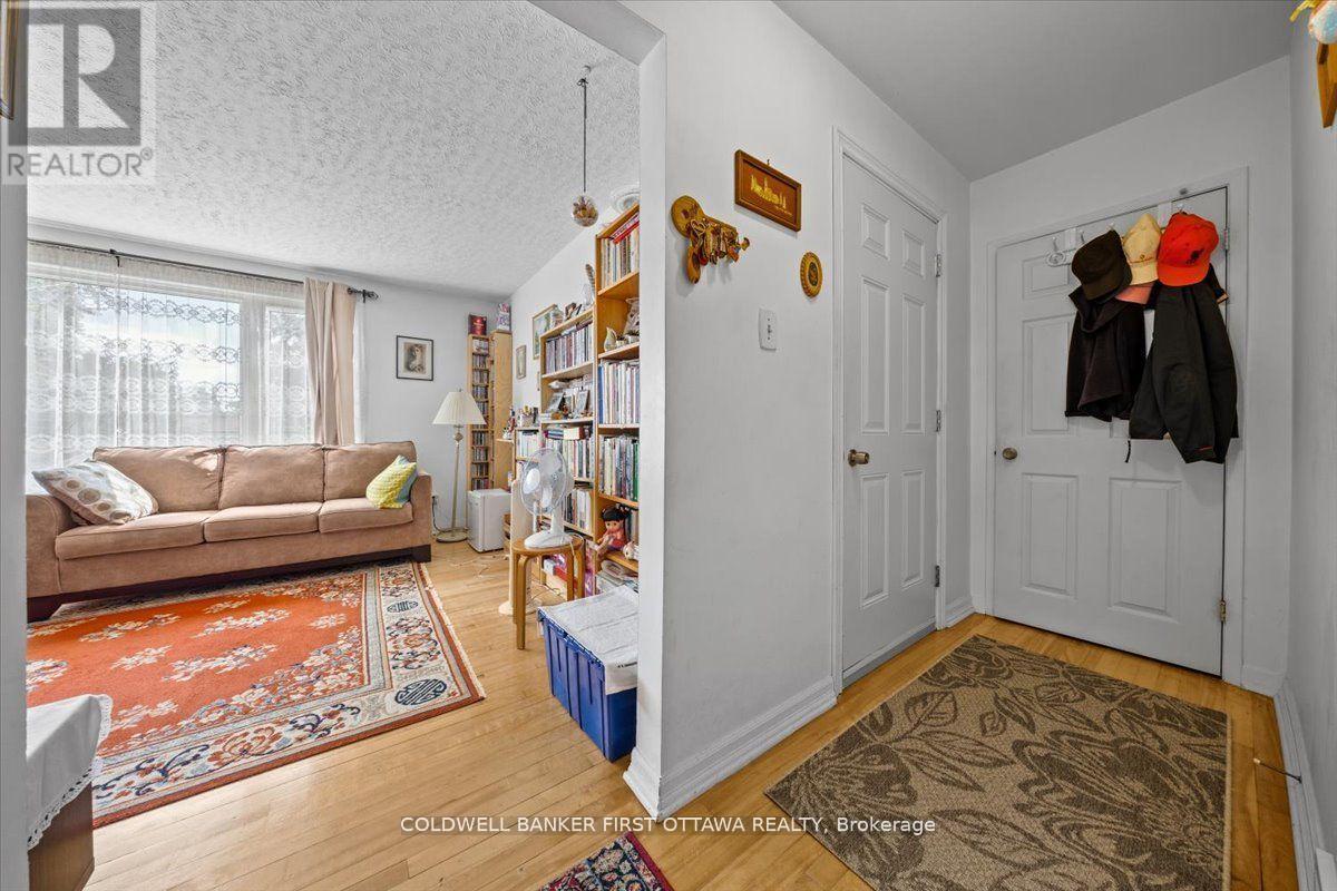 902 Watson Street, Ottawa, ON