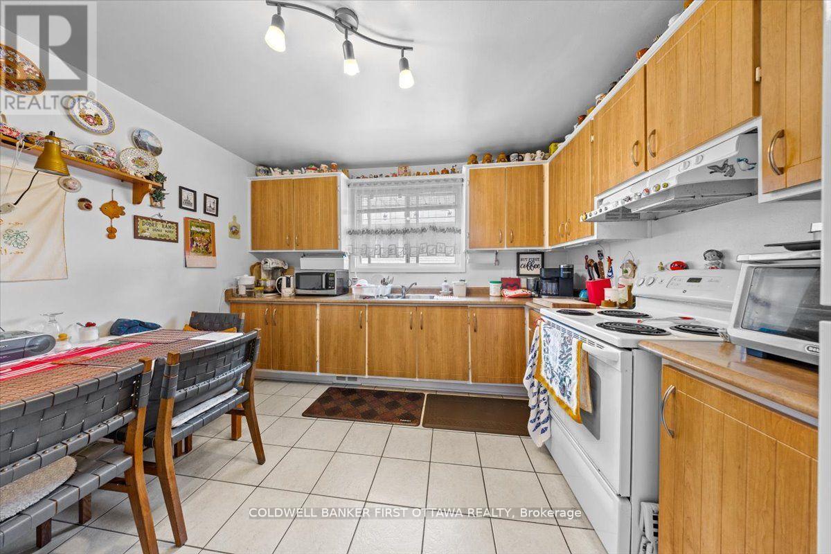 902 Watson Street, Ottawa, ON
