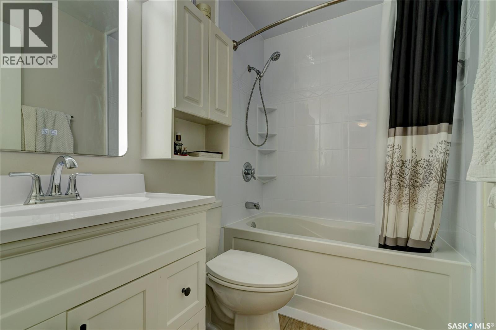 66 Denny Crescent, Regina, SK