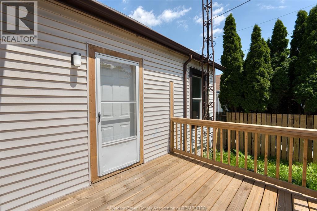 88 Lorne, Chatham, ON