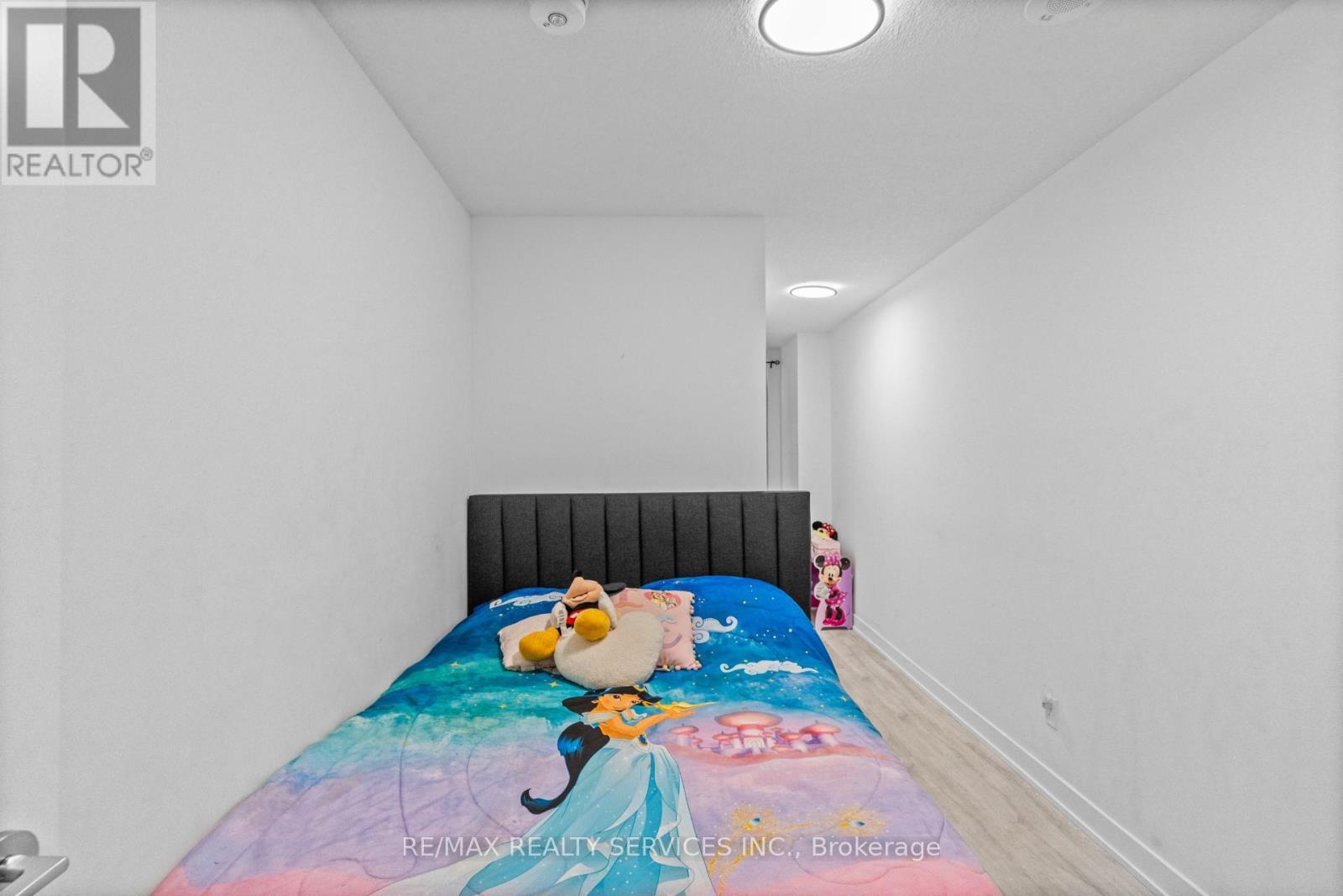 115 - 251 Manitoba Street, Toronto, ON