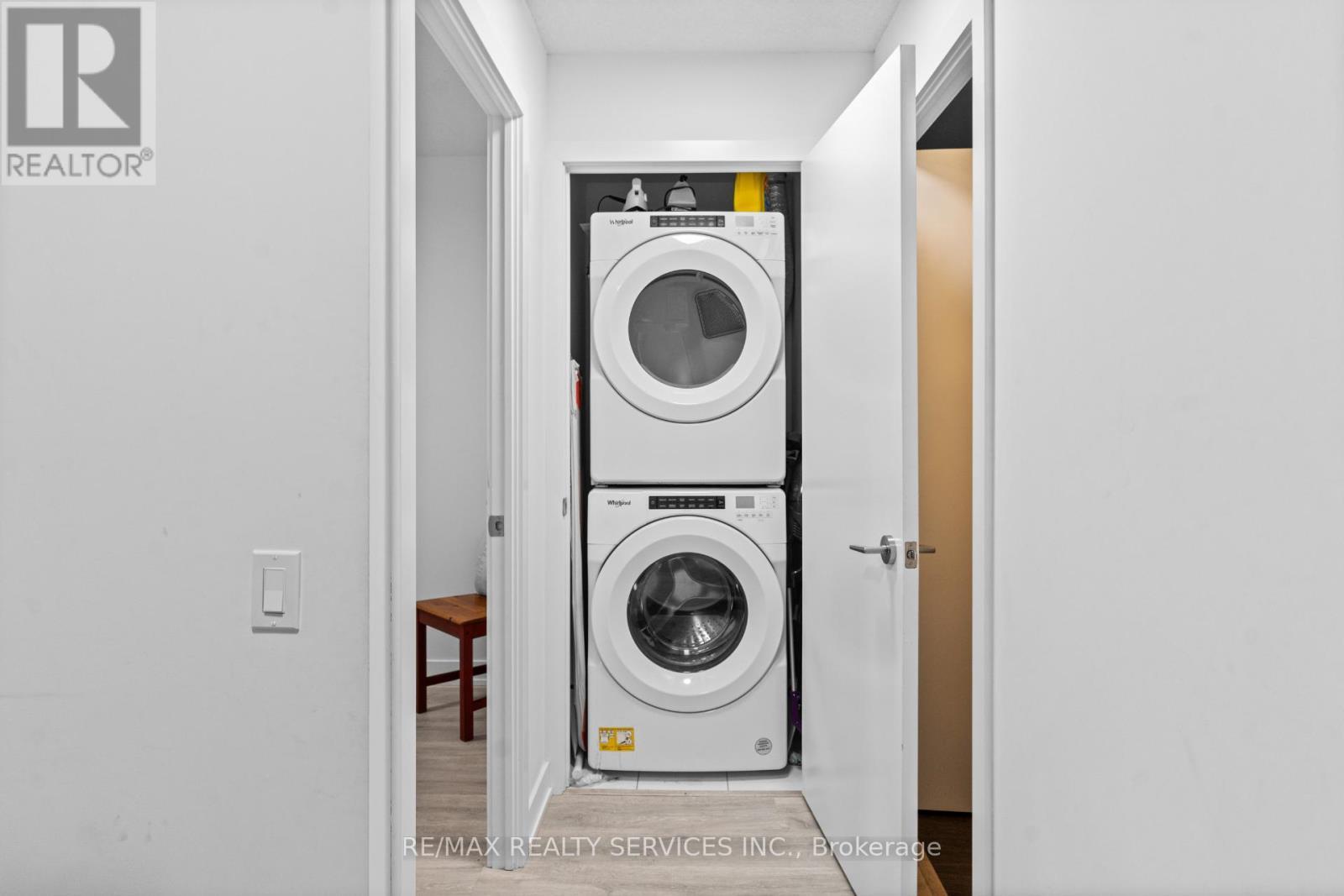 115 - 251 Manitoba Street, Toronto, ON