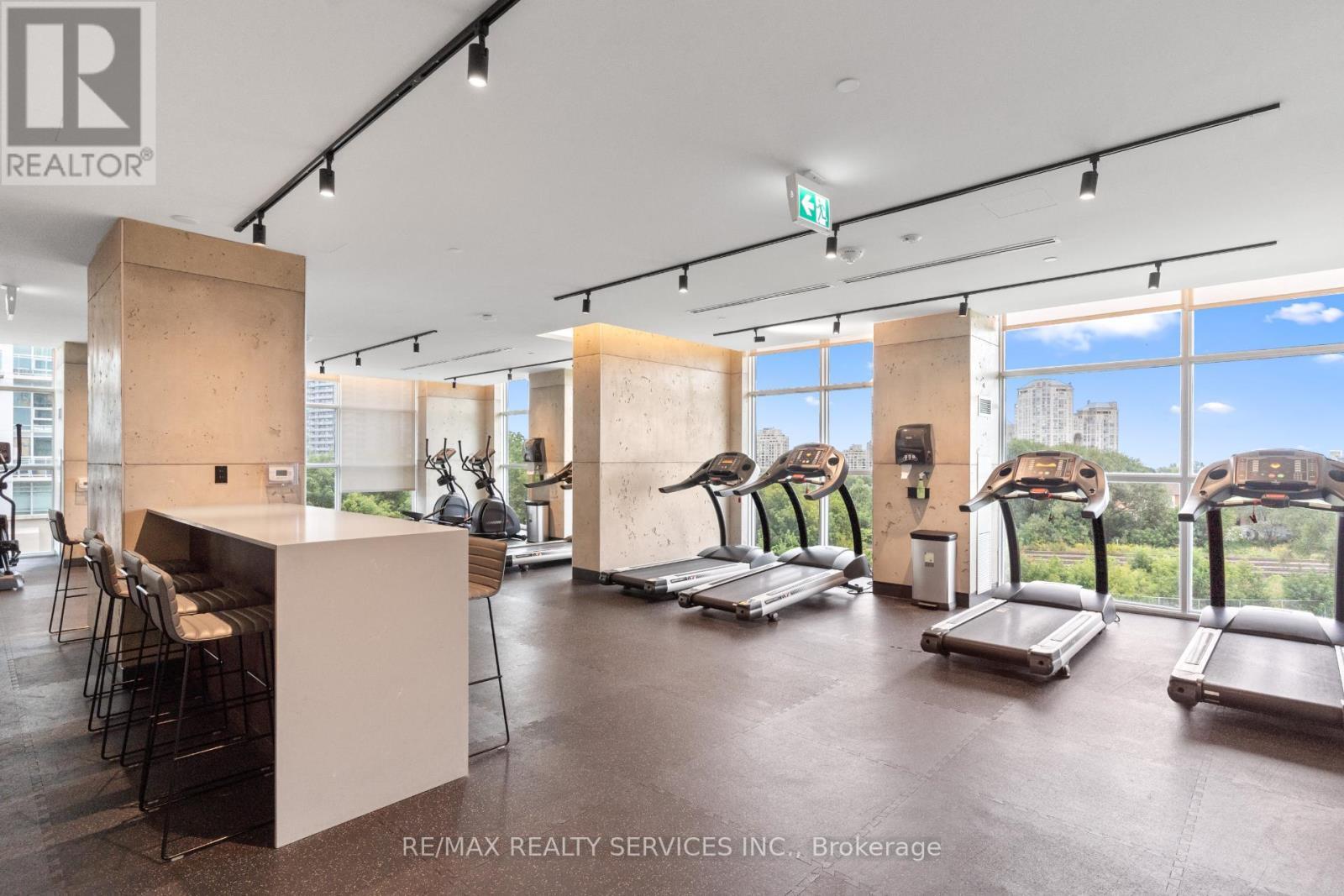 115 - 251 Manitoba Street, Toronto, ON
